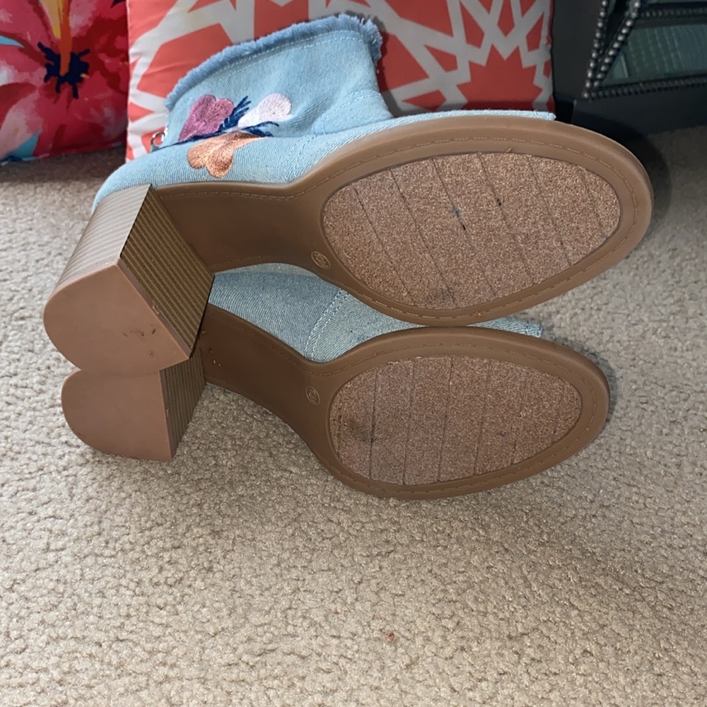 Jean Heels - Picture 6 of 6
